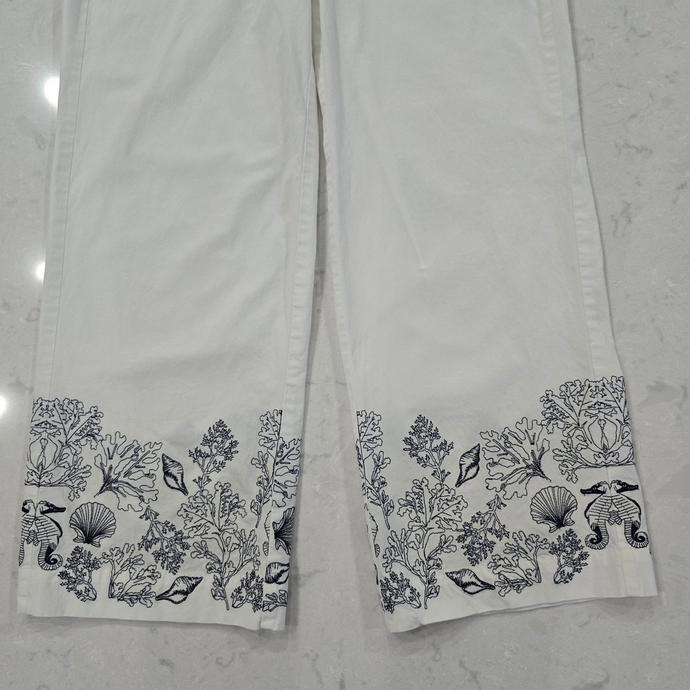 Chico's White Wide Leg Crop Pants Seahorse Coral Shell Embroidery Size 0.5 S/M - Picture 2 of 10